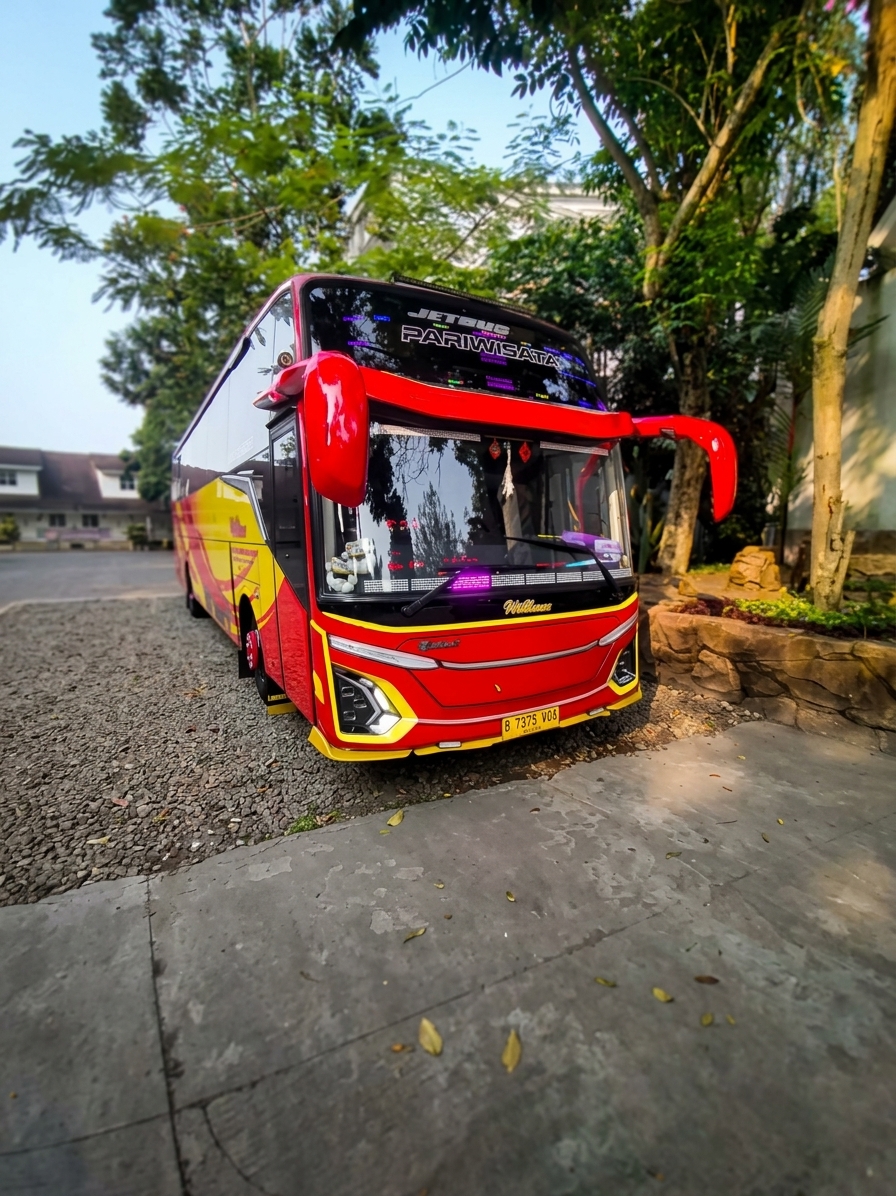 Liburan Asri Bebas Ribet: Sewa Big Bus William Trans ke Banjar Sari Bogor