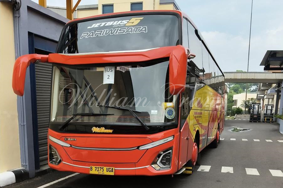 Sewa Bus Pariwisata Jakarta Bandung