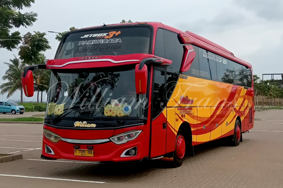 Sewa Bus Pariwisata Pantai Indah Kapuk fasilitas Legrest